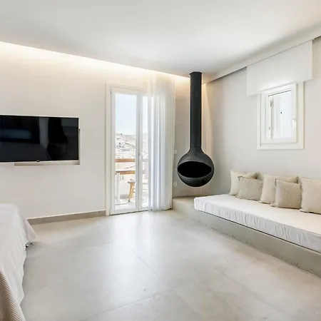 Kythnos Blue - 4 Luxurious, Sea Front Apartment *