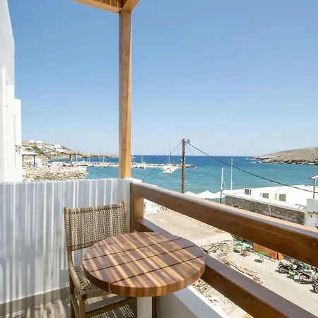 Apartment Kythnos Blue - 4 Luxurious, Sea Front Loutra (Kythnos)