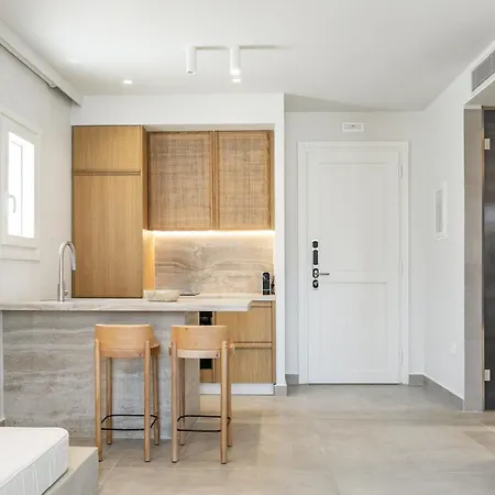 Blue - 4 Luxurious, Sea Front 키트노스