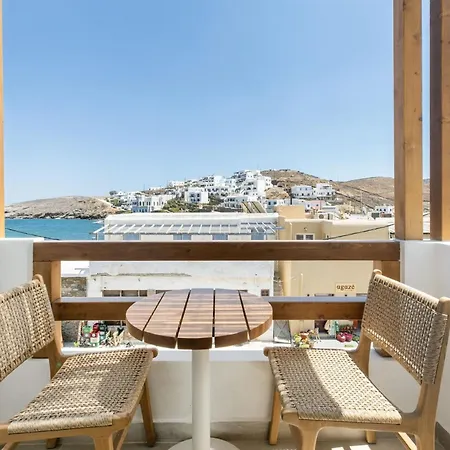 Apartment Kythnos Blue - 4 Luxurious, Sea Front *