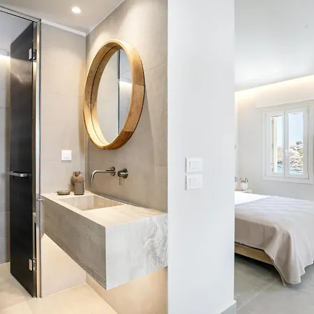 Ξενοδοχείο Blue - 4 Luxurious, Sea Front *