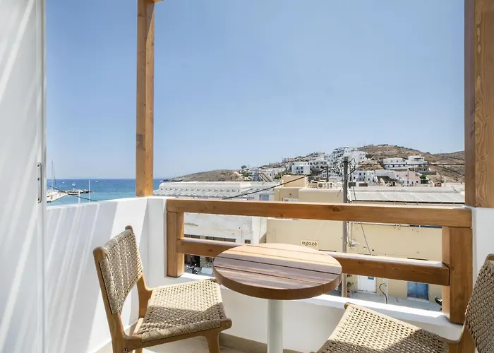 Hotel Blue - 4 Luxurious, Sea Front